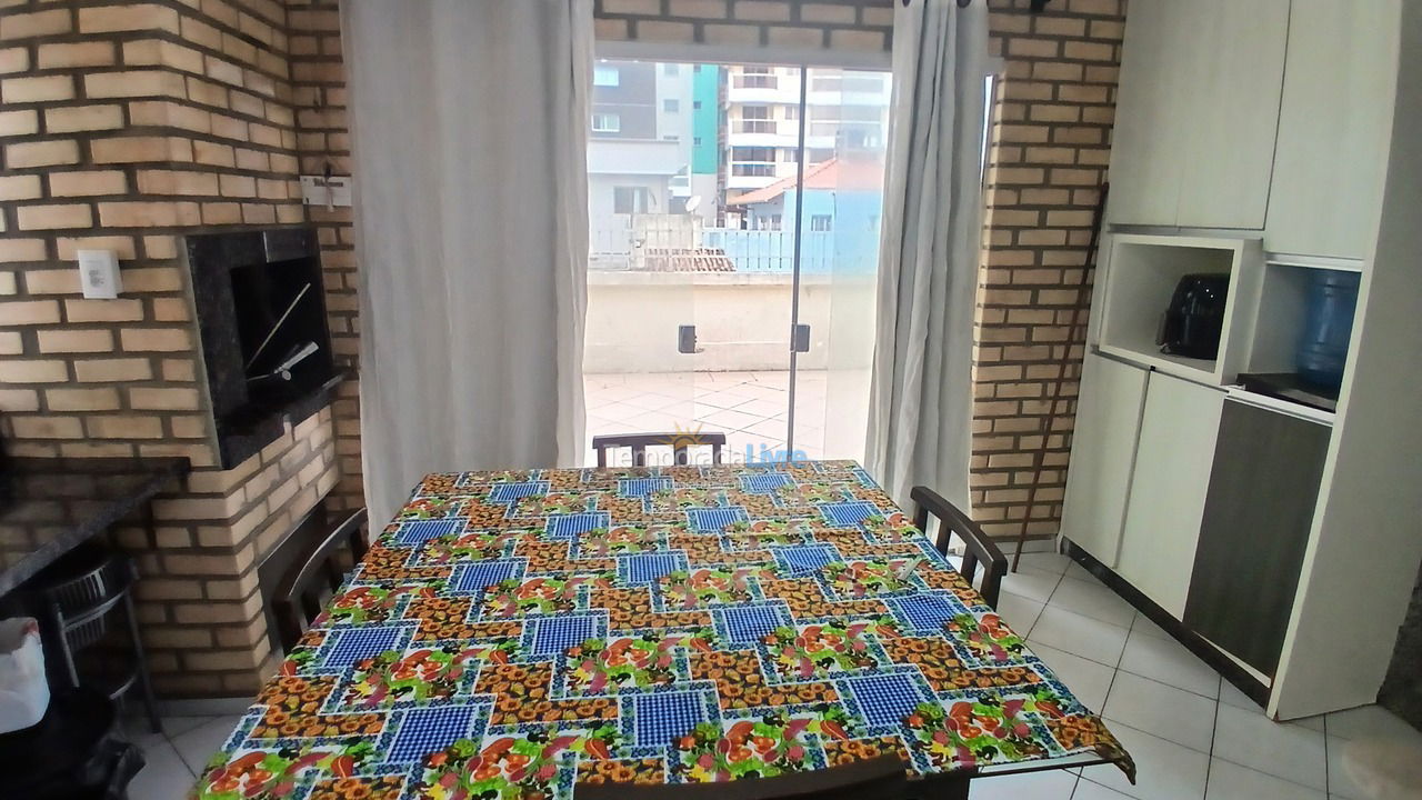 Apartment for vacation rental in Itapema (Meia Praia)