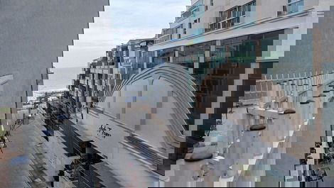 2 BEDROOM APARTMENT RUA 261 MEIA PRAIA 40M FROM THE SEA - ITAPEMA