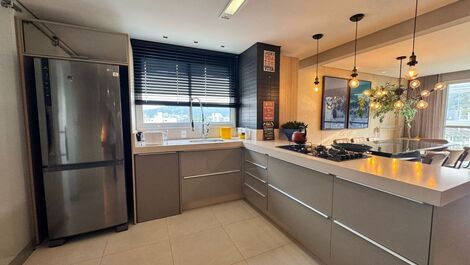 Luxury apartment available for New Year's Eve.