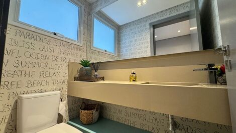 Luxury apartment available for New Year's Eve.