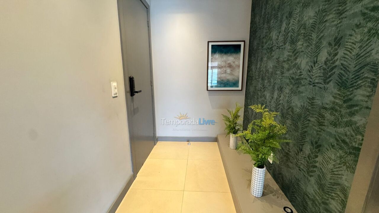 Apartment for vacation rental in Governador Celso Ramos (Praia de Palmas)