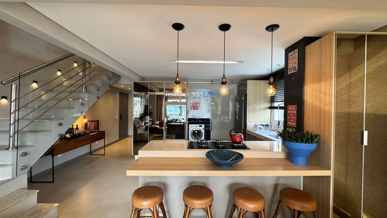 Apartment for vacation rental in Governador Celso Ramos (Praia de Palmas)