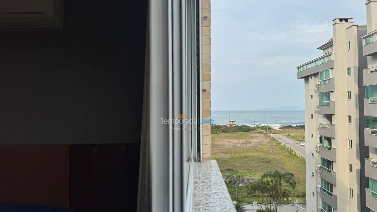 Apartment for vacation rental in Governador Celso Ramos (Praia de Palmas)