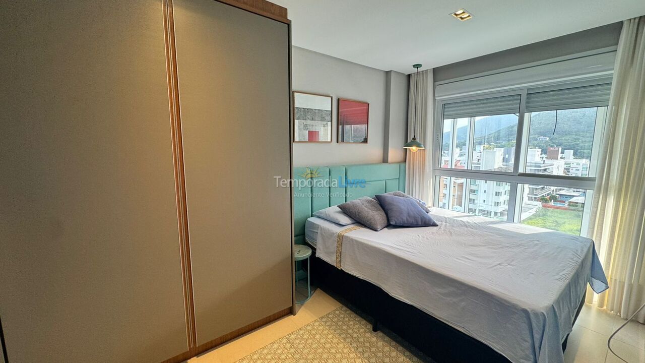 Apartment for vacation rental in Governador Celso Ramos (Praia de Palmas)