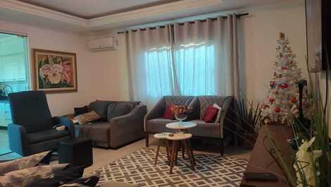 Apartment for rent in Balneário Camboriú - Praia dos Amores