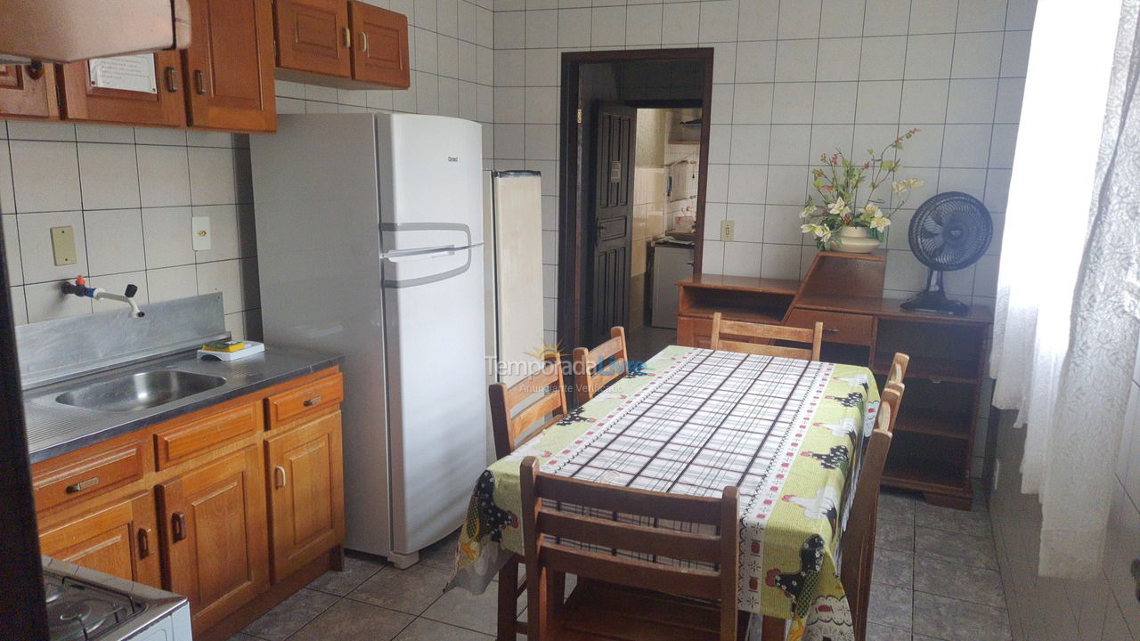 Casa para alquiler de vacaciones em São Francisco do Sul (Enseada)