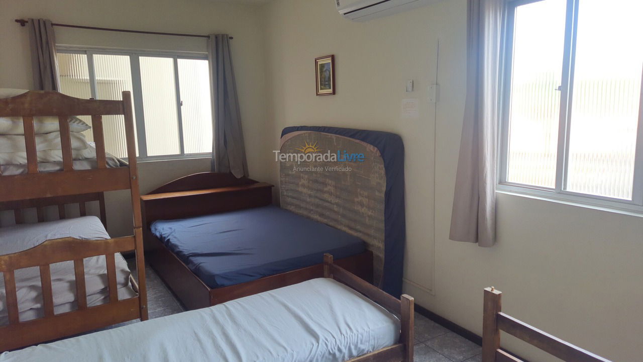 Casa para alquiler de vacaciones em São Francisco do Sul (Enseada)