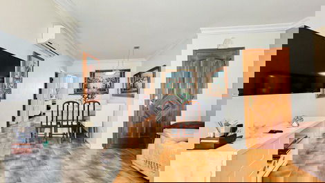 30 Metros da Praia - 3 Quartos, Ar Condicionado, Wi-Fi, 2 Vagas, Lazer