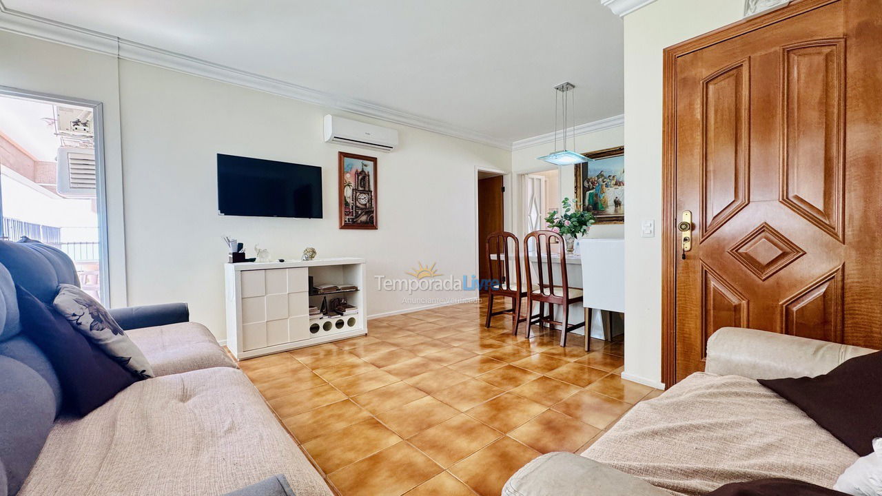 Apartamento para aluguel de temporada em Guarujá (Pitangueiras)