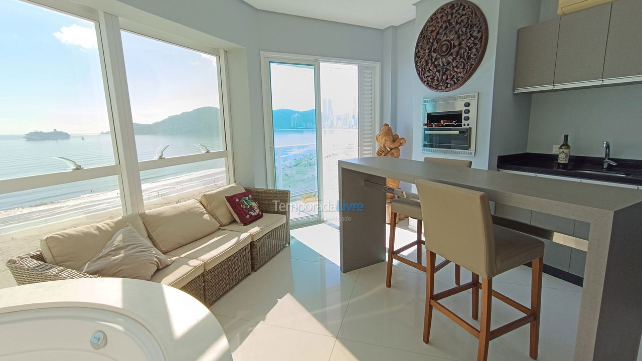 Apartment for vacation rental in Balneário Camboriú (Centro)