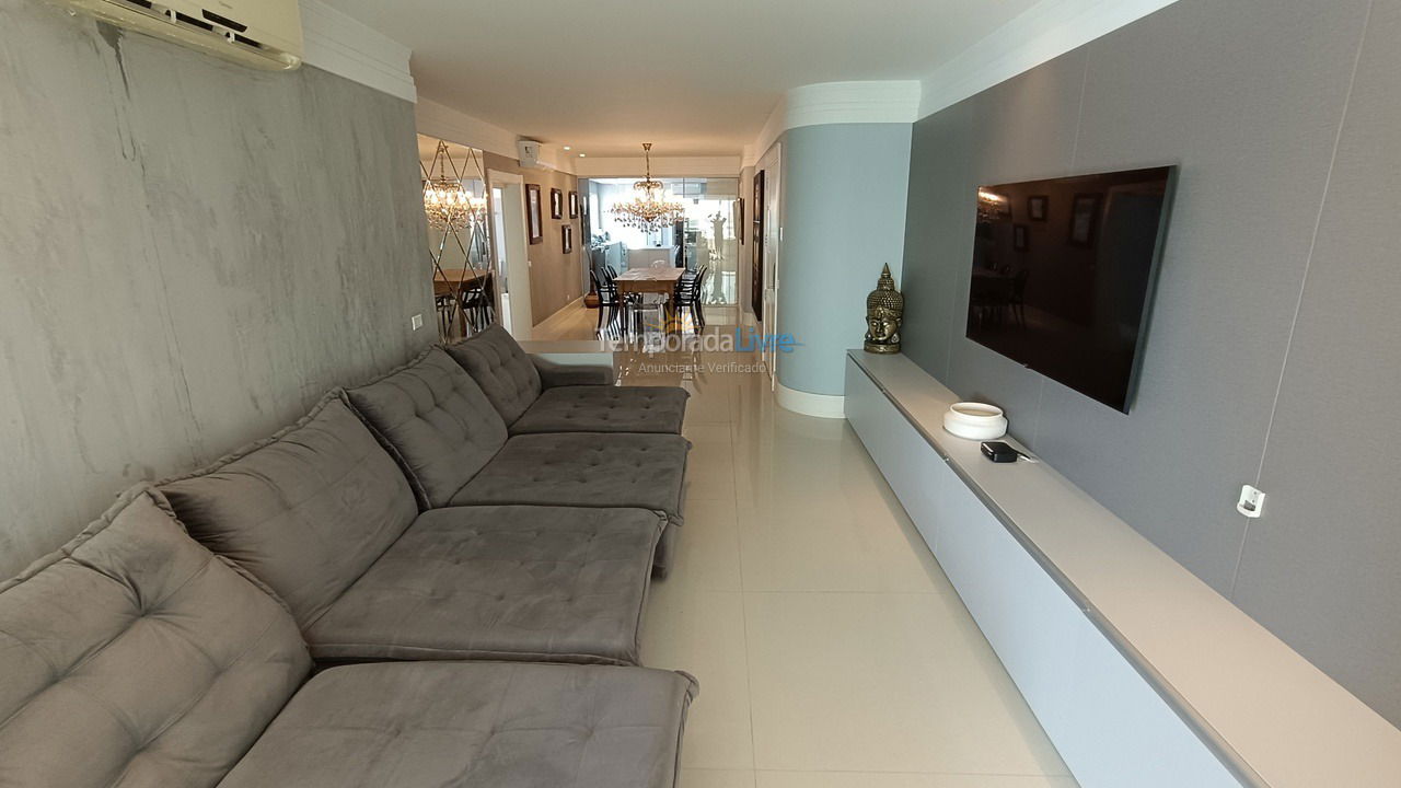 Apartment for vacation rental in Balneário Camboriú (Centro)