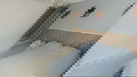 Oceanfront property with jacuzzi and charcoal grill, including 2 private parking spaces.