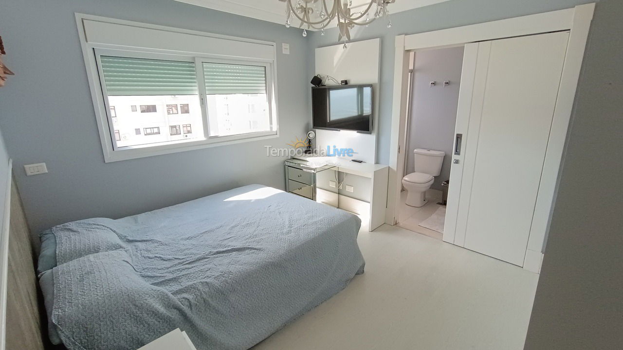 Apartment for vacation rental in Balneário Camboriú (Centro)