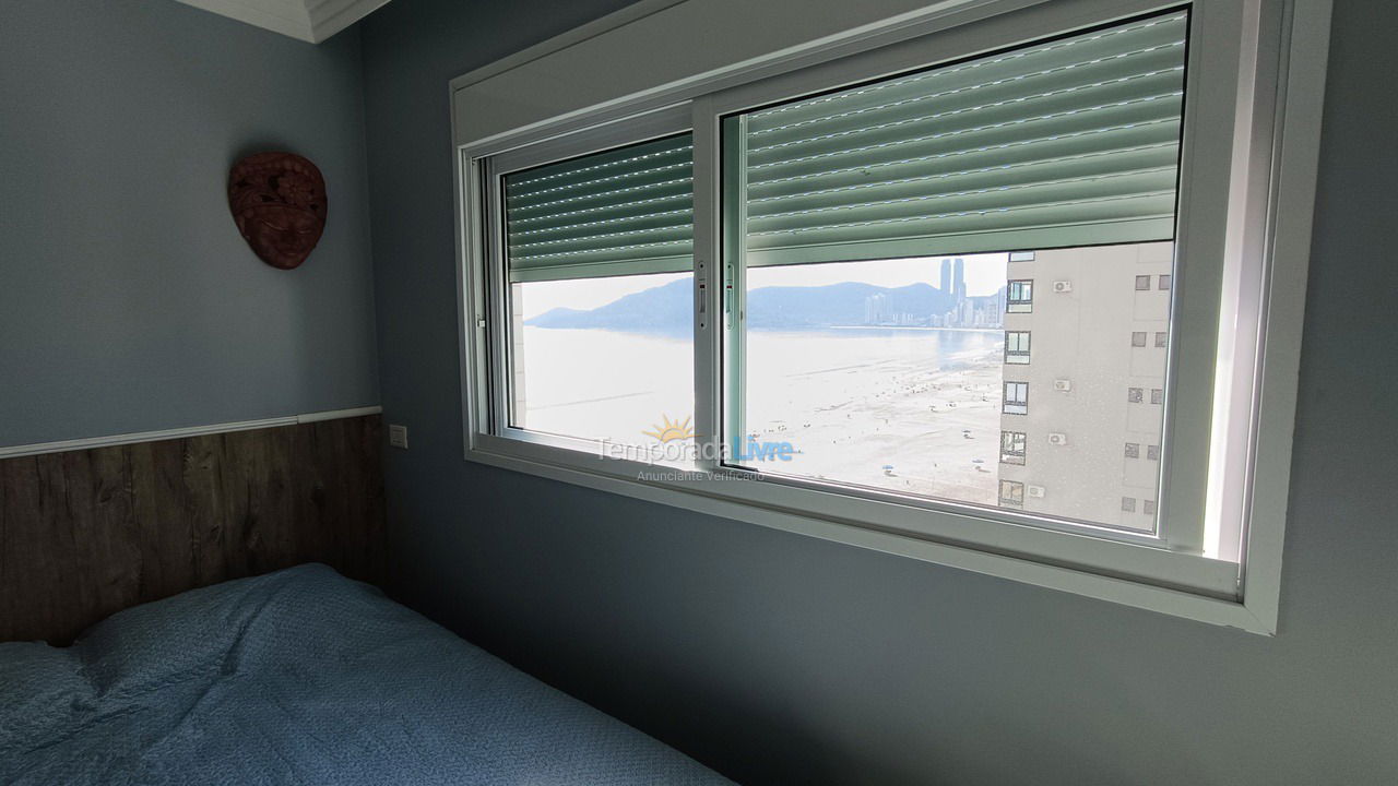 Apartment for vacation rental in Balneário Camboriú (Centro)