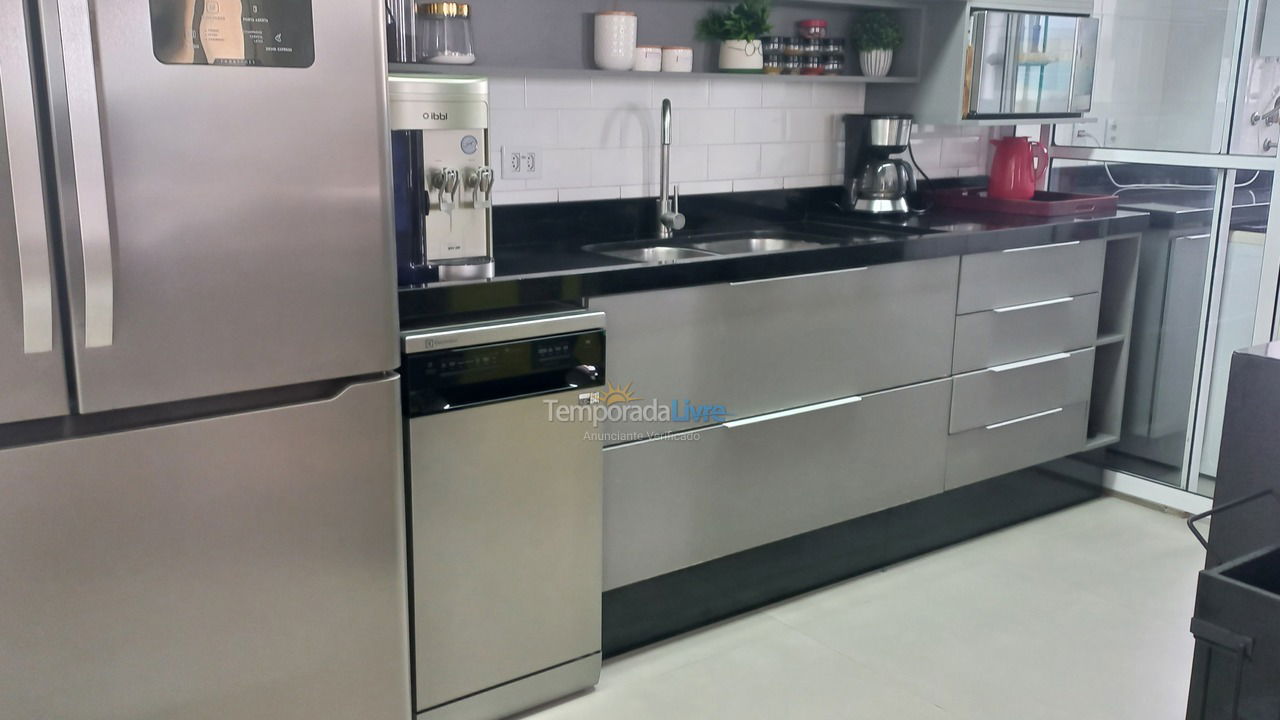 Apartamento para aluguel de temporada em Guarujá (Astúrias)