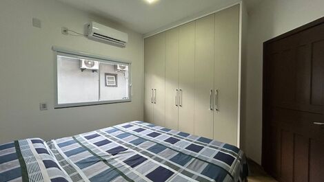 CASA COM PISCINA PERTINHO DO MAR EM ZIMBROS