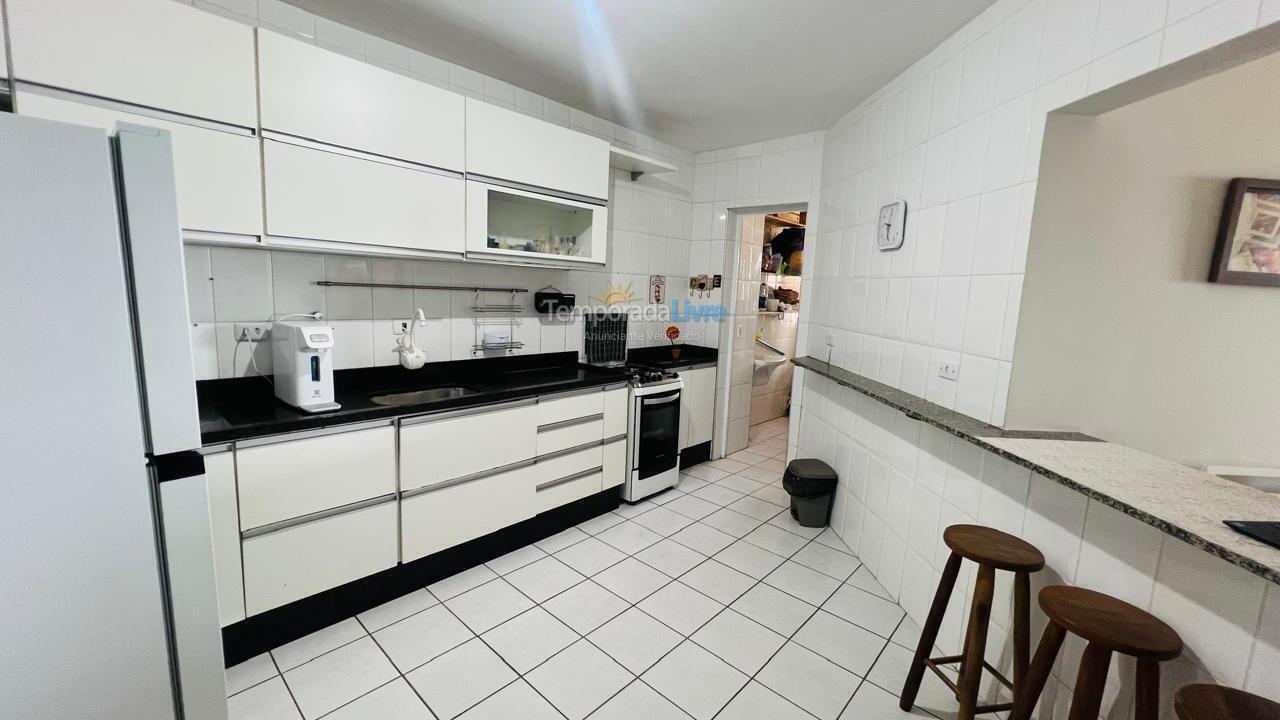 Apartment for vacation rental in Praia Grande (Aviação)