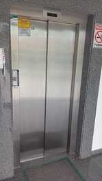 Apartamento de ótimo Padrão