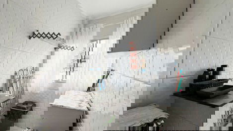 Apartamento en Toninhas, a 120m del mar ¡Wi-Fi, Netflix y comodidad!