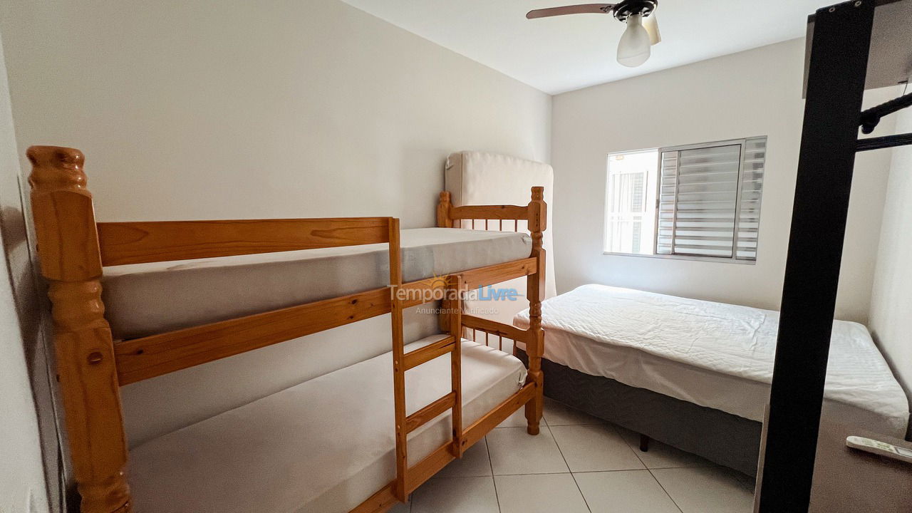 Apartamento para alquiler de vacaciones em Ubatuba (Praia das Toninhas)