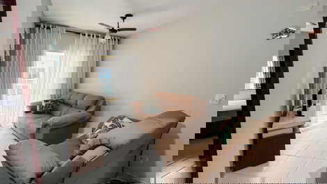 Apartamento en Toninhas, a 120m del mar ¡Wi-Fi, Netflix y comodidad!