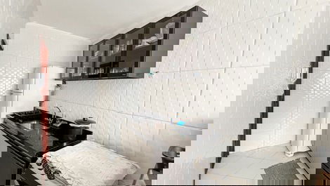 Apartamento en Toninhas, a 120m del mar ¡Wi-Fi, Netflix y comodidad!