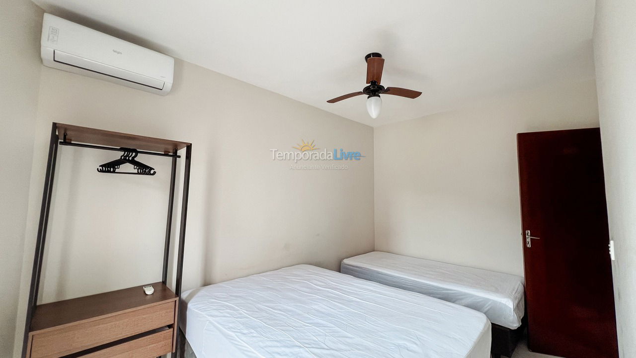 Apartamento para alquiler de vacaciones em Ubatuba (Praia das Toninhas)