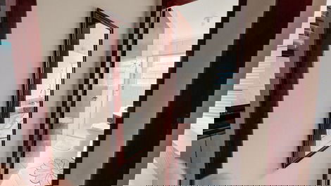 Apartamento en Toninhas, a 120m del mar ¡Wi-Fi, Netflix y comodidad!