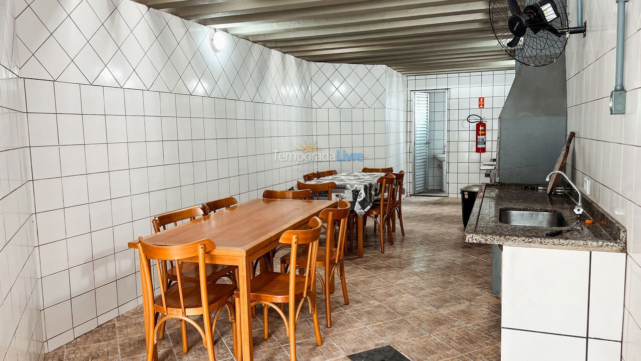 Apartamento para alquiler de vacaciones em Ubatuba (Praia das Toninhas)