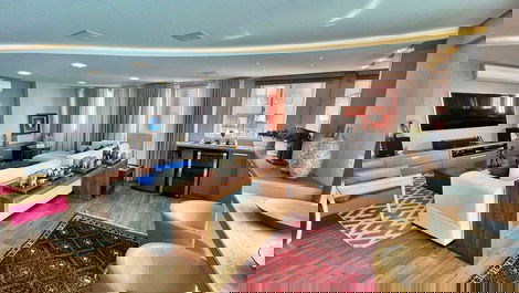 Ed. Number One: 4 quartos frente mar // churrasqueira // 3 vagas