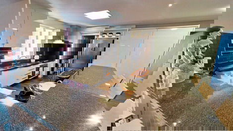 Ed. Number One: 4 quartos frente mar // churrasqueira // 3 vagas