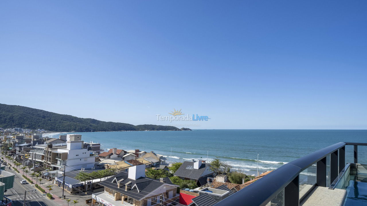 Apartment for vacation rental in Bombinhas (Praia de Bombas)