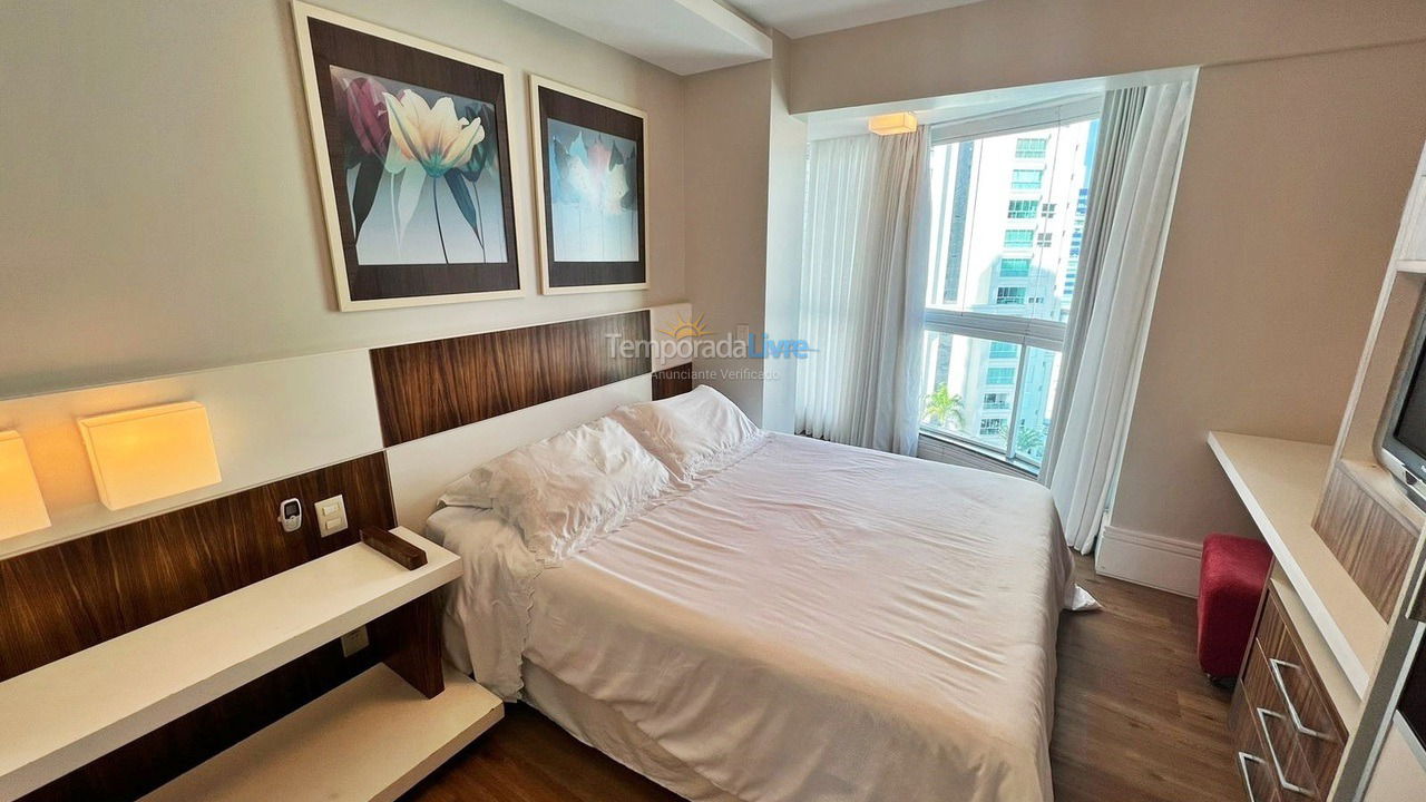 Apartamento para aluguel de temporada em Balneário Camboriú (Praia Central)