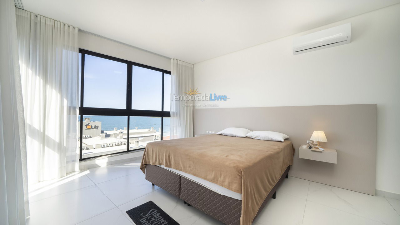 Apartment for vacation rental in Bombinhas (Praia de Bombas)