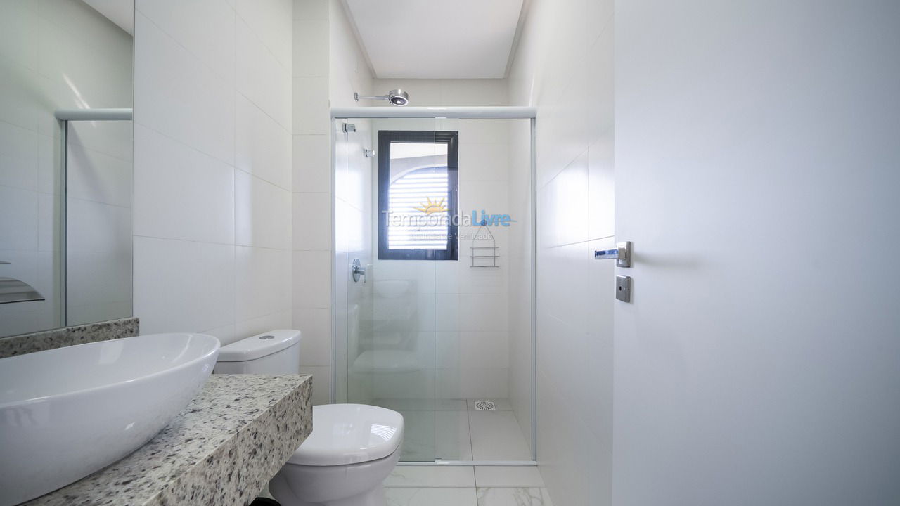 Apartment for vacation rental in Bombinhas (Praia de Bombas)