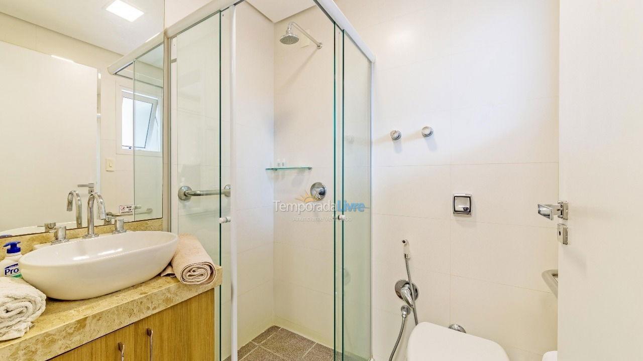 Casa para aluguel de temporada em Florianópolis (Praia da Daniela)