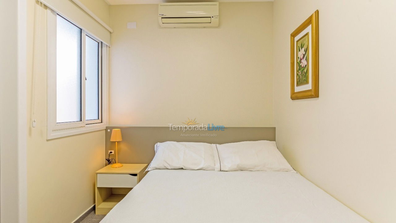 Casa para aluguel de temporada em Florianópolis (Praia da Daniela)