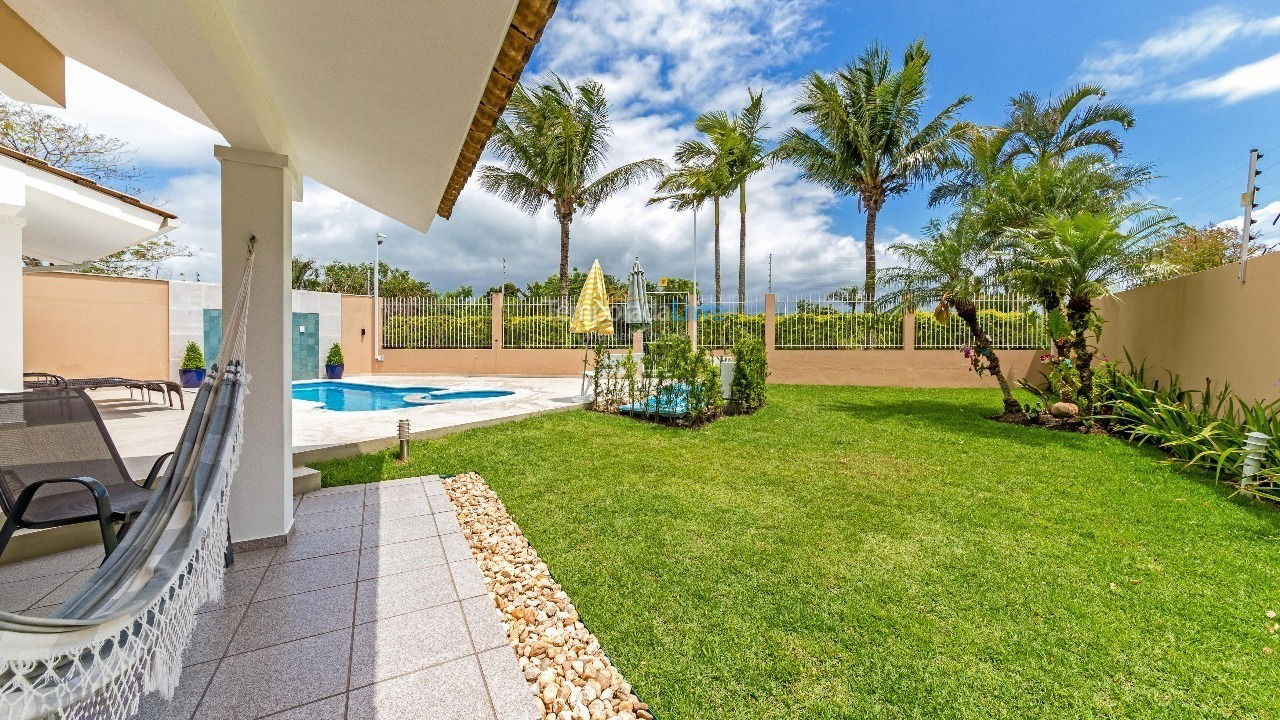 Casa para aluguel de temporada em Florianópolis (Praia da Daniela)