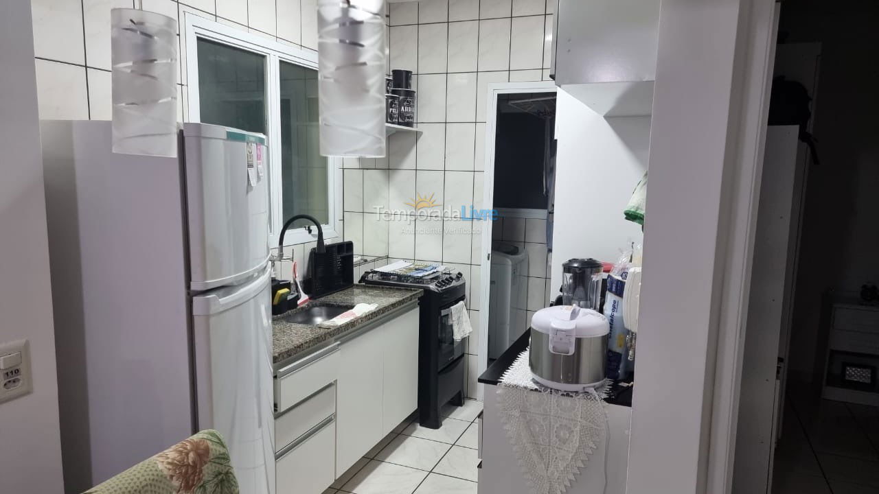 Apartment for vacation rental in Guarujá (Enseada)