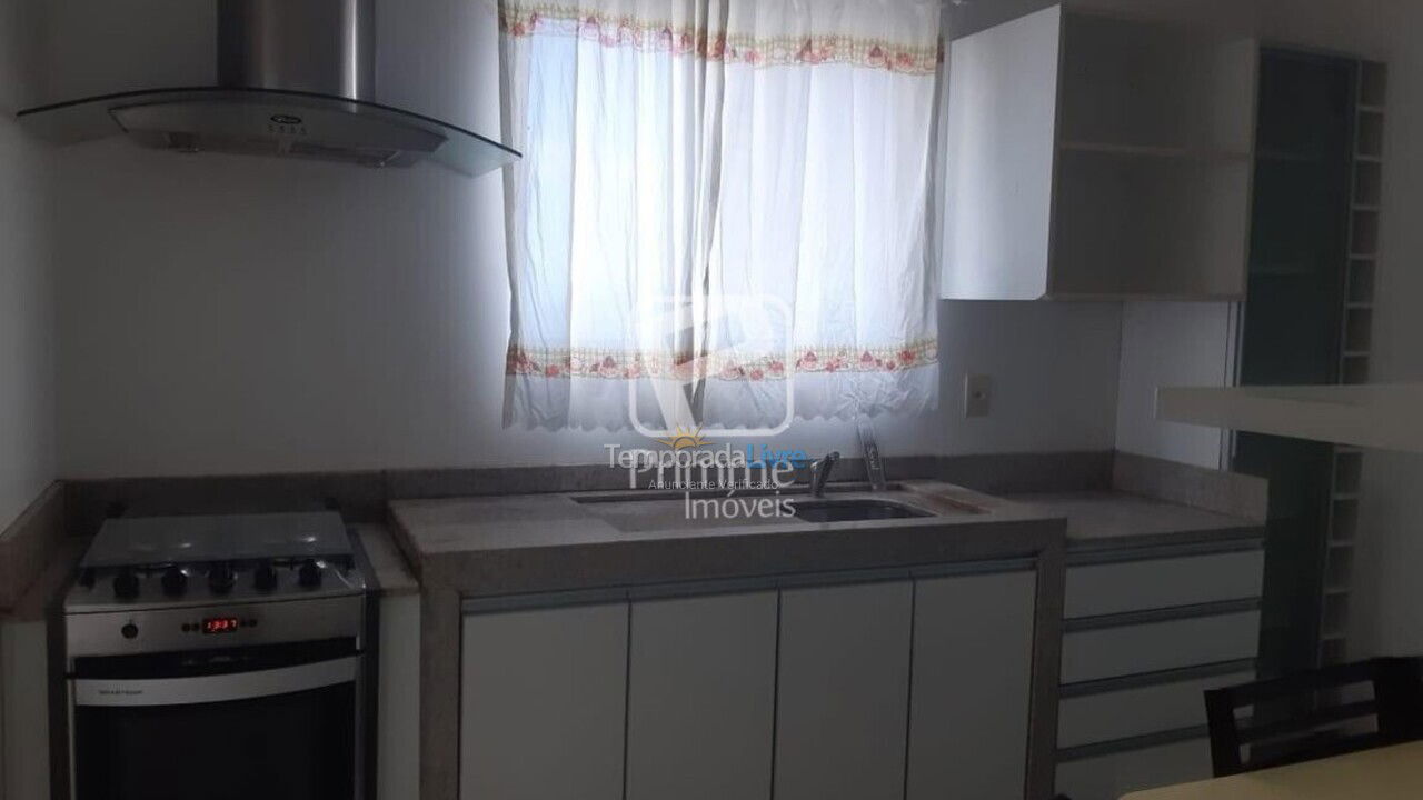 Apartamento para aluguel de temporada em Balneário Camboriú (Barra Norte)