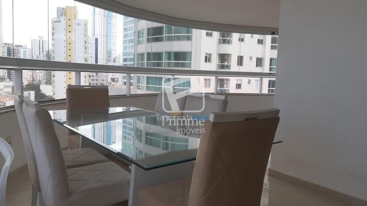 Apartamento para aluguel de temporada em Balneário Camboriú (Barra Norte)