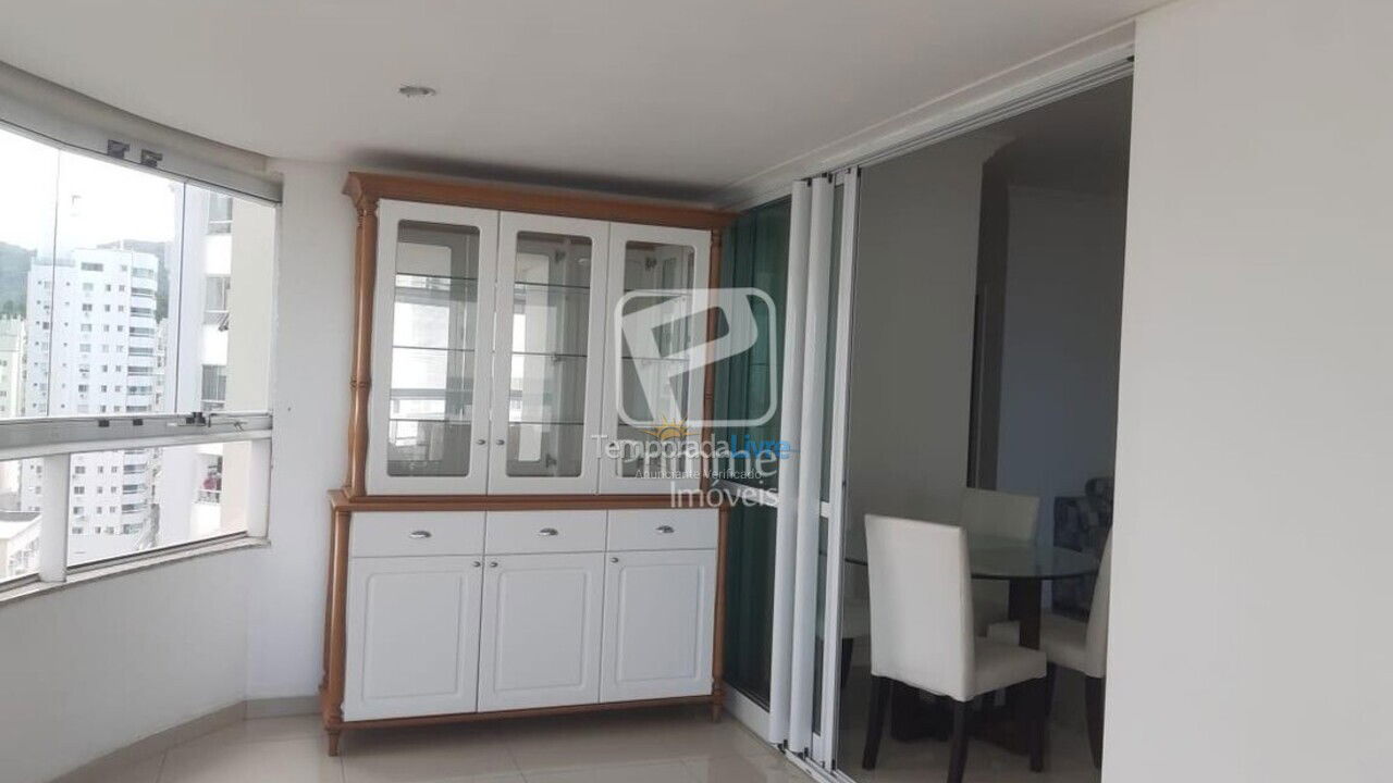 Apartamento para aluguel de temporada em Balneário Camboriú (Barra Norte)