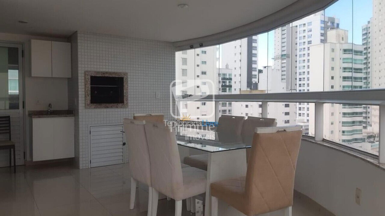 Apartamento para aluguel de temporada em Balneário Camboriú (Barra Norte)