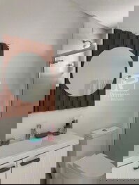 SEASONAL RENTAL - 2-SUITE APARTMENT ON BRAVA BEACH