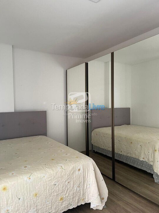 Apartment for vacation rental in Itajaí (Praia Brava)