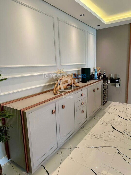 Apartment for vacation rental in Balneário Camboriú (Centro)