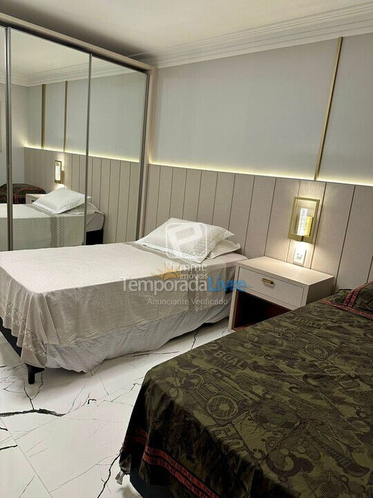 Apartment for vacation rental in Balneário Camboriú (Centro)