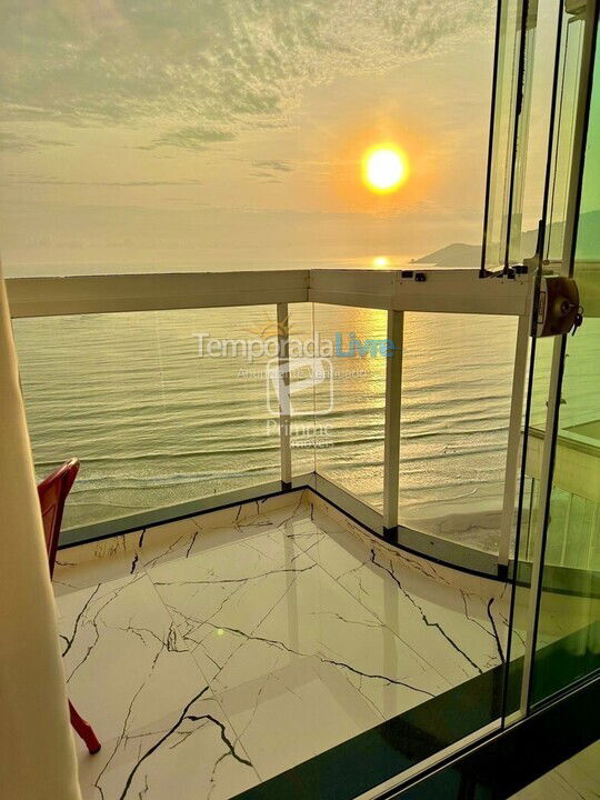 Apartment for vacation rental in Balneário Camboriú (Centro)