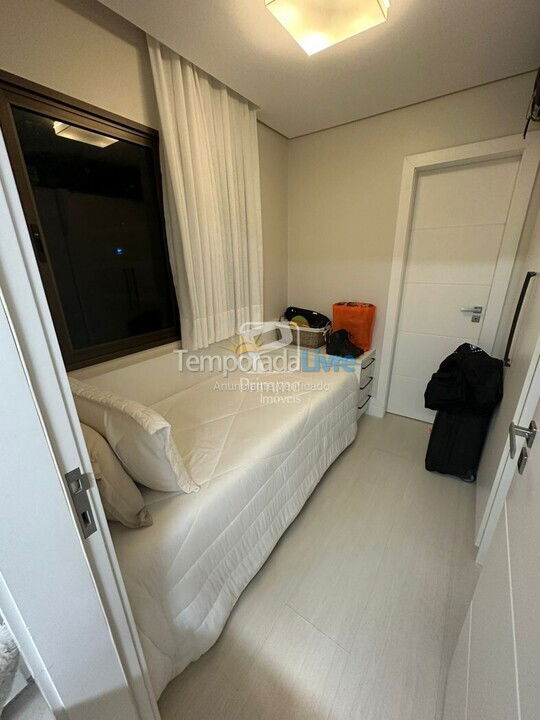 Apartamento para aluguel de temporada em Balneário Camboriú (Centro)