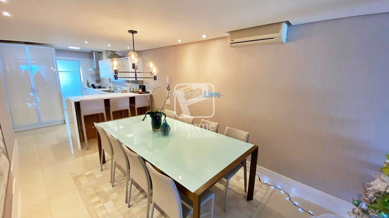 Apartamento para aluguel de temporada em Balneário Camboriú (Centro)